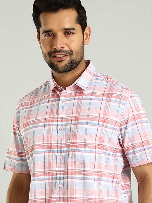 Indian Terrain Men's Regular Fit Half Sleeve Checkered Multicolor Shirt